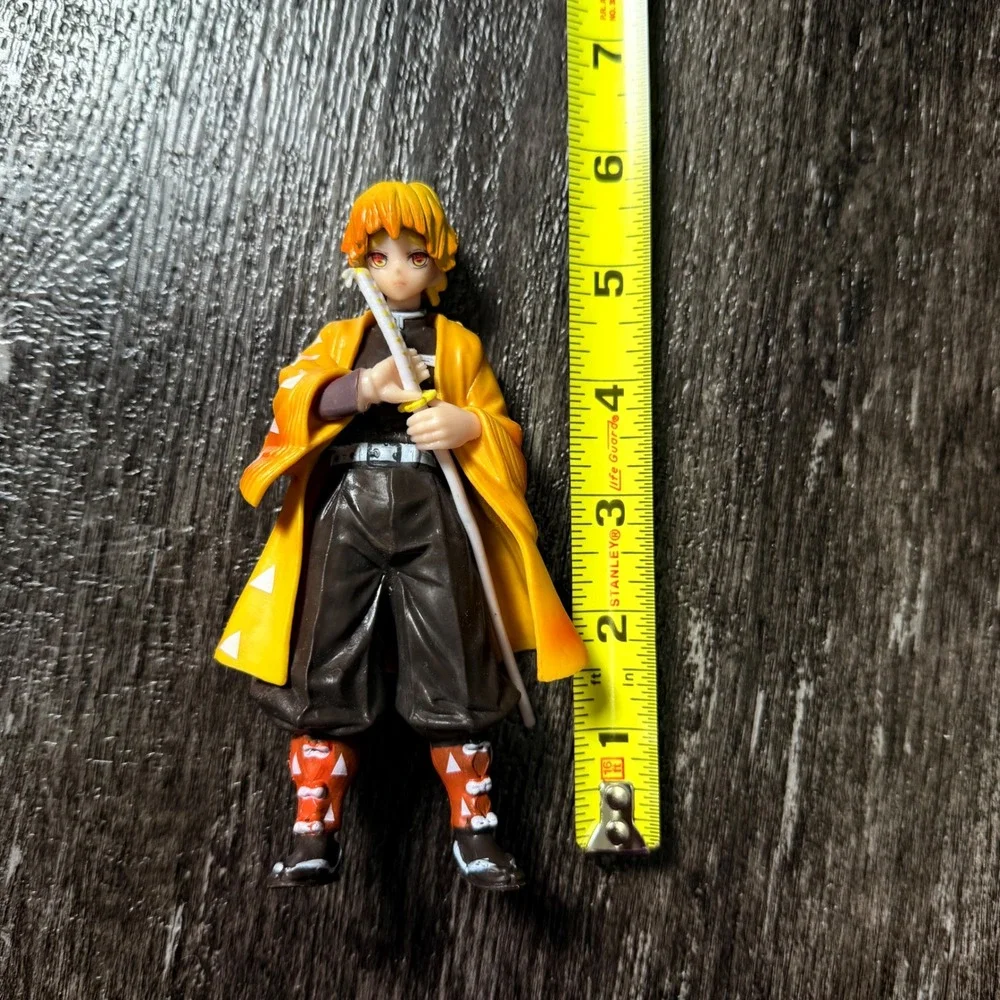 Demon Slayer Zenitsu Agatsuma Figure Unisex 6.5in Yellow Anime Statue PVC Base